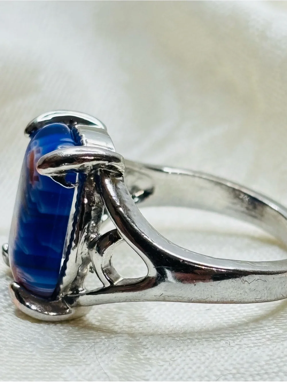 Millefiori Art Glass Blue and Red Ring Size 7.75